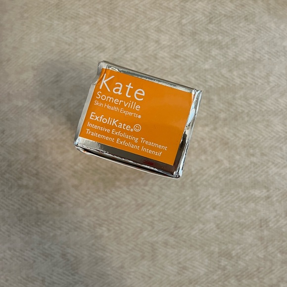 KATE SOMERVILLE ExfoliKate Intensive Pore Exfoliating Treatement - Picture 8 of 9